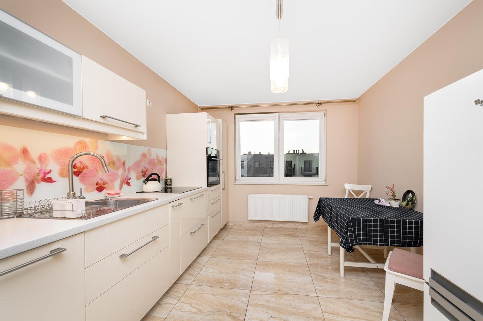 Cozy Corner: Apartment With Wifi And Private Balcony Вроцлав Екстериор снимка